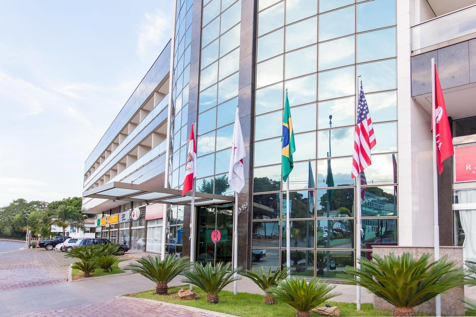 Ramada Hotel & Suites Lagoa Santa By Wyndham Extérieur photo